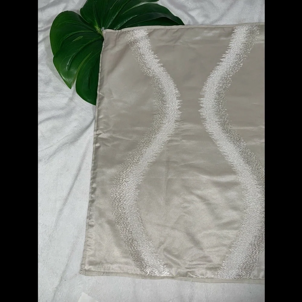 NEW $135 Hotel Collection‎ Luster (1) Standard Pillow Sham